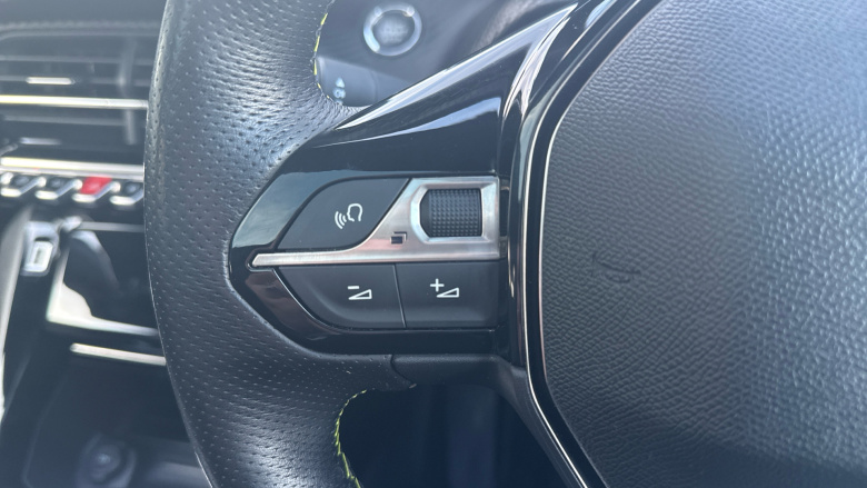 Peugeot 208 1.2 PureTech 100 GT Line 5dr Petrol Hatchback